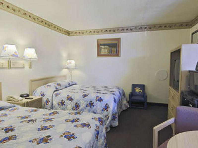 Travelodge By Wyndham Victorville Exteriör bild